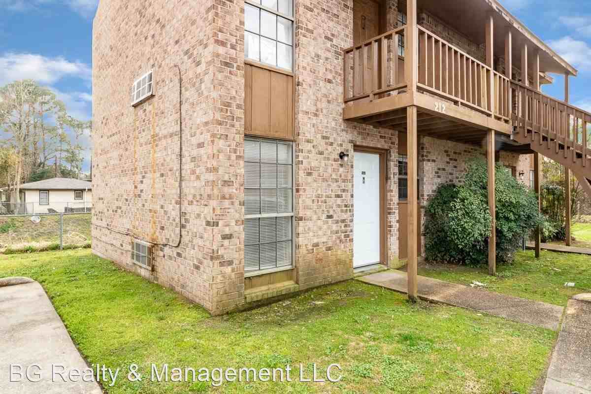 213 RUE ROYALE Apartments for Rent 213 Rue Royale, Lafayette, LA