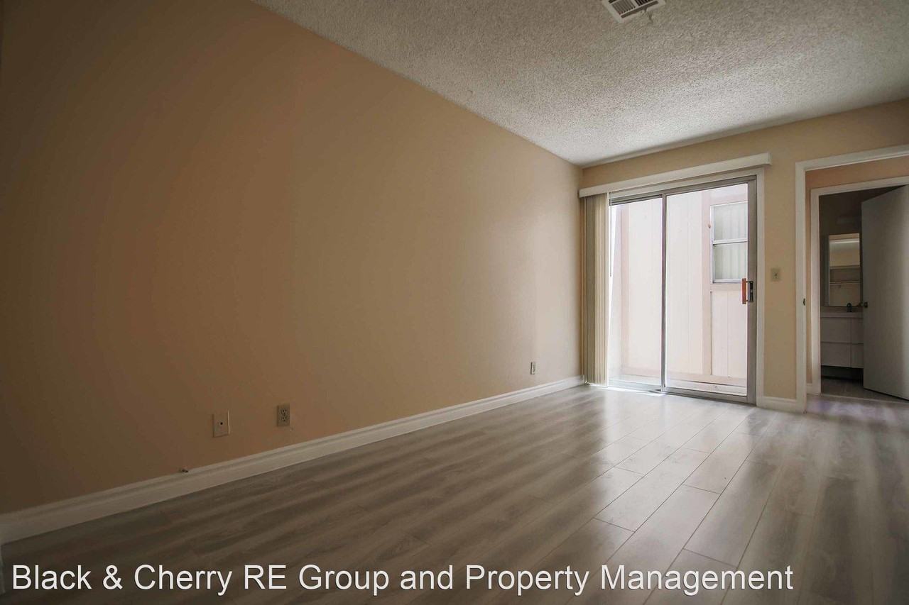 2321 El Molino Cir - Photo 3 of 17