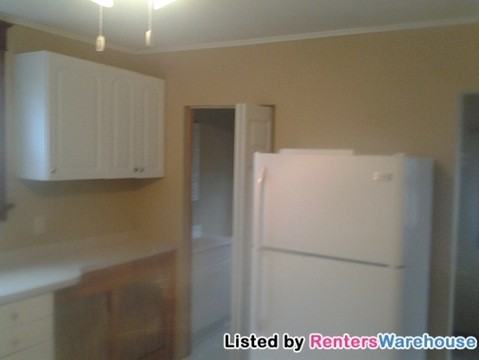 1501 Sherburne Ave - Photo 2 of 13