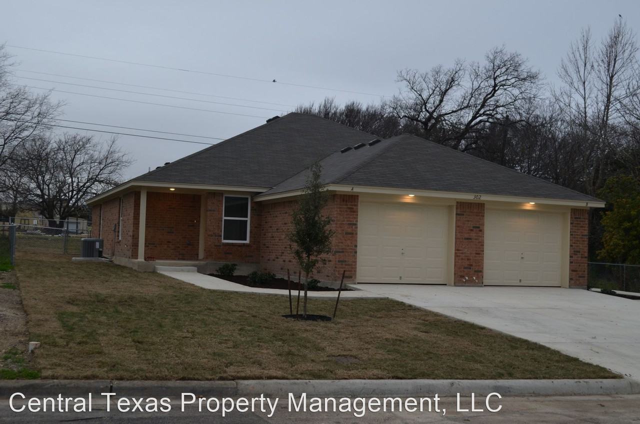 301 Coby Drive - Photo 3 of 42