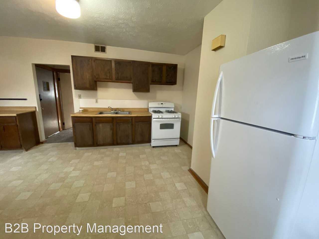 3905 WoodBine Ave - Photo 3 of 13