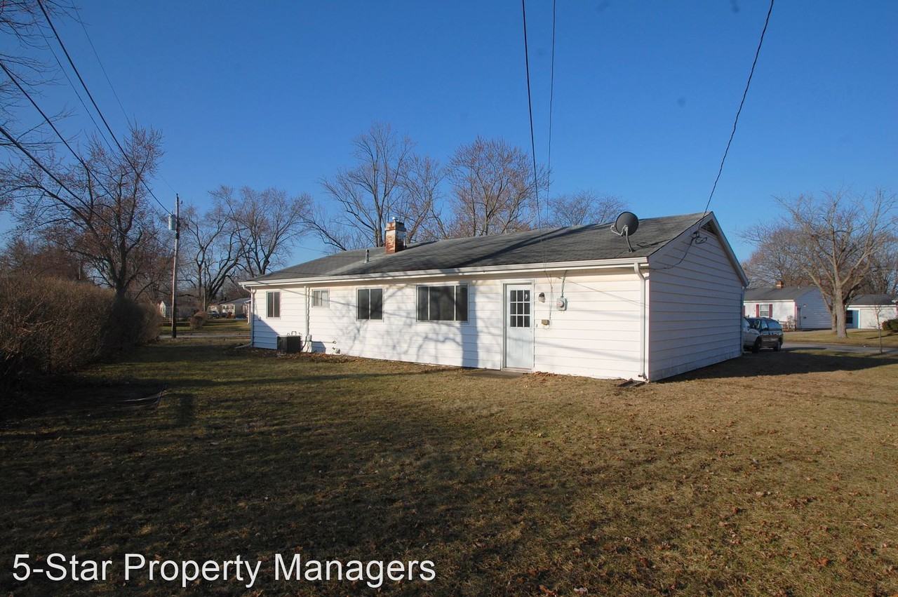 2314 Southdale Dr - Photo 2 of 12