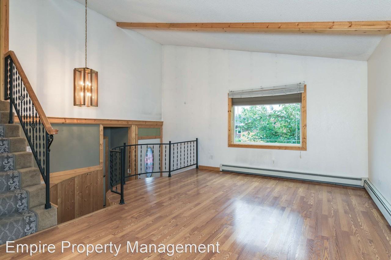 4902/4906 Amherst Drive - Photo 2 of 13