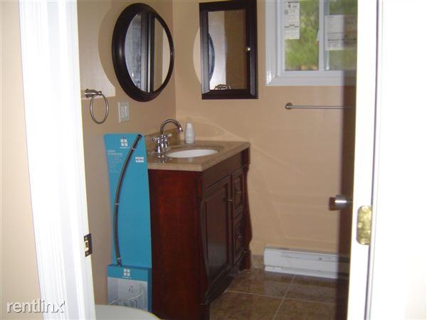 155 Sunrise Dr - Photo 2 of 20