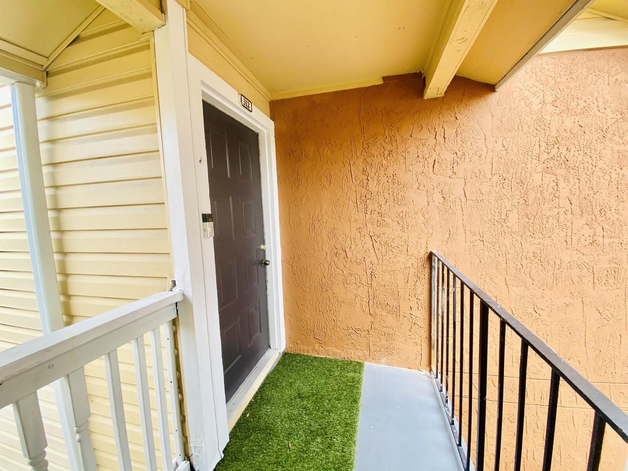 225 South Tropical Trail #312 - Photo 2 of 23