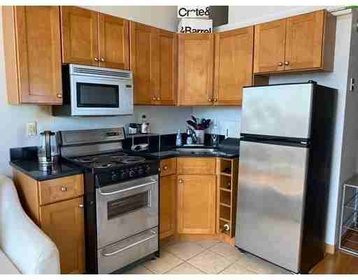 12 Stoneholm Street #514L