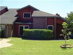 829 Westover Dr - Photo 2 of 26