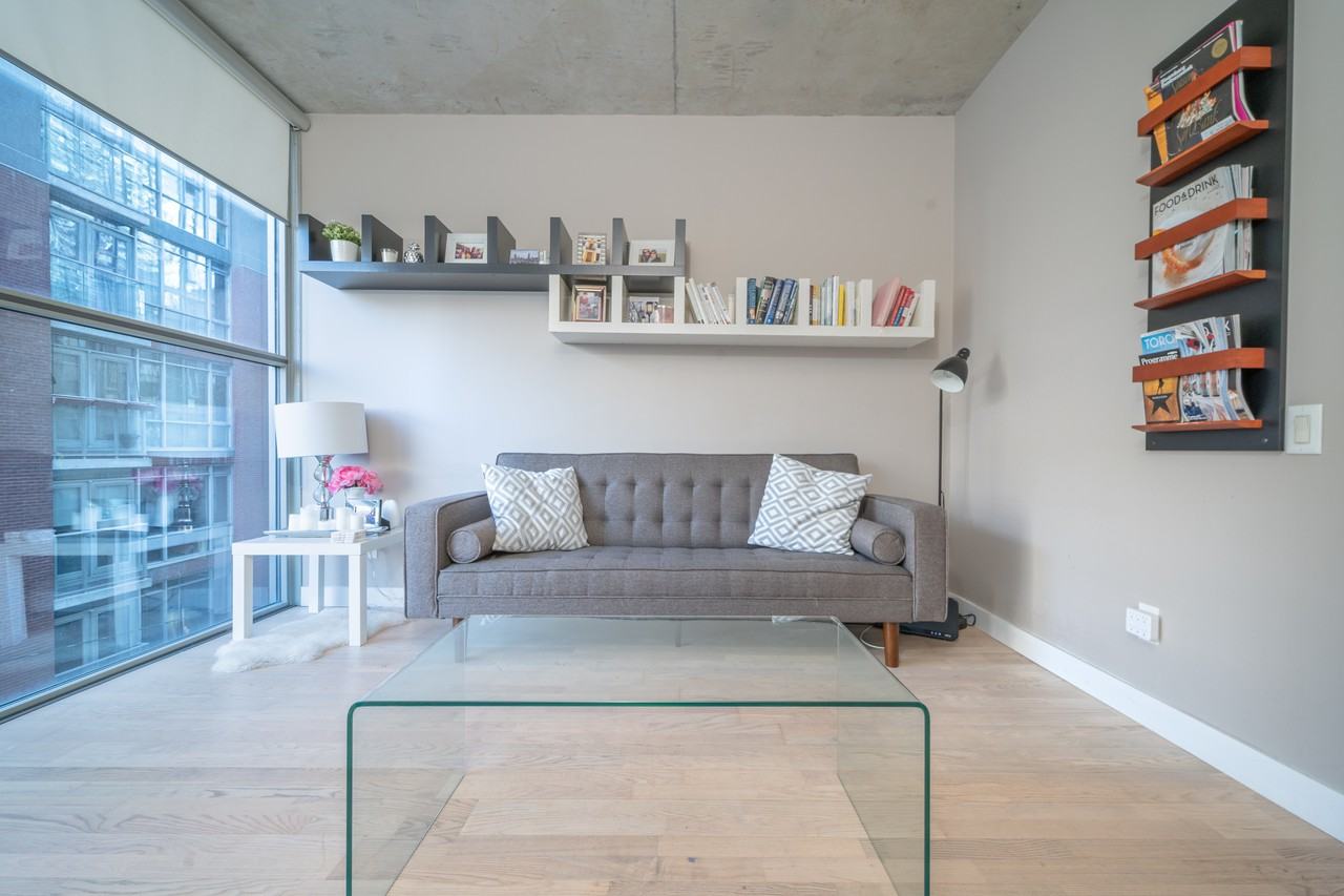 25 Oxley Street #404 - Photo 2 of 14