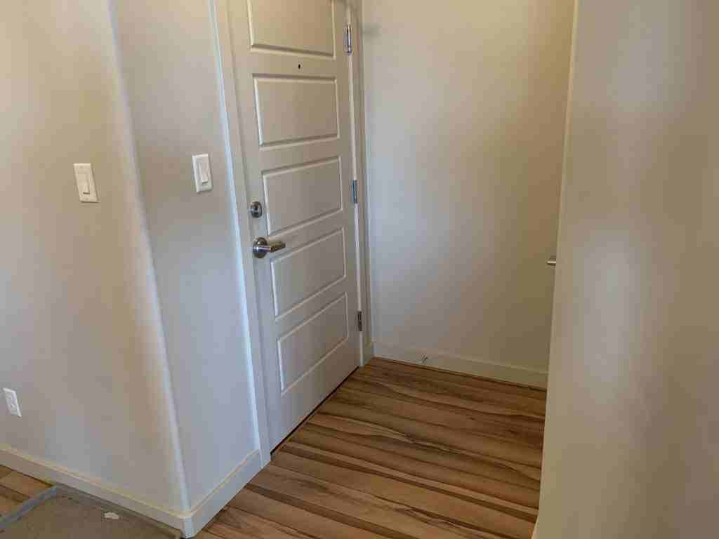 #321 1144 Adamson Drive - Photo 2 of 19