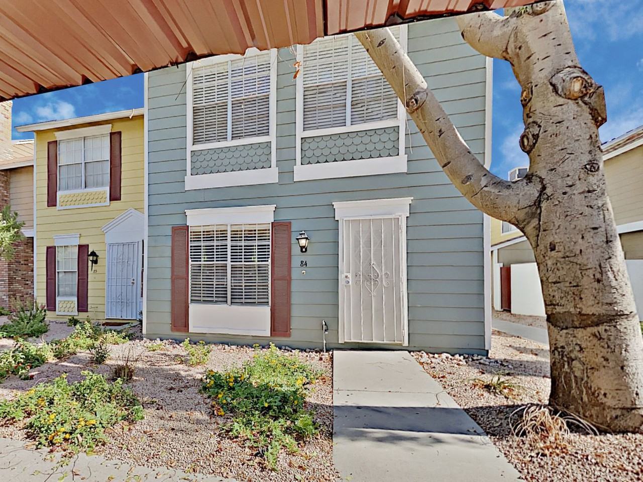 1970 N Hartford St #84