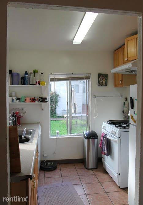 6110 Hillegass Ave Rear - Photo 3 of 15