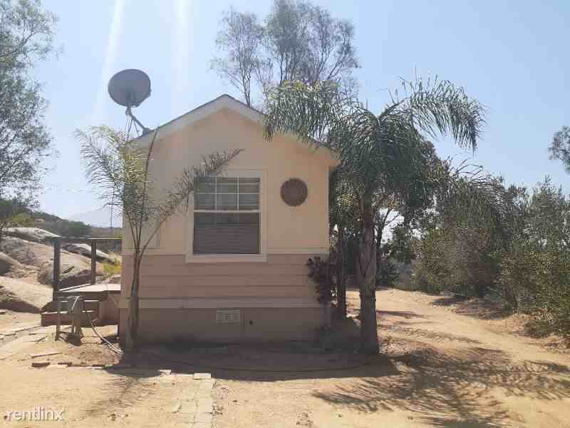 18333 Highway 94 - Photo 2 of 7