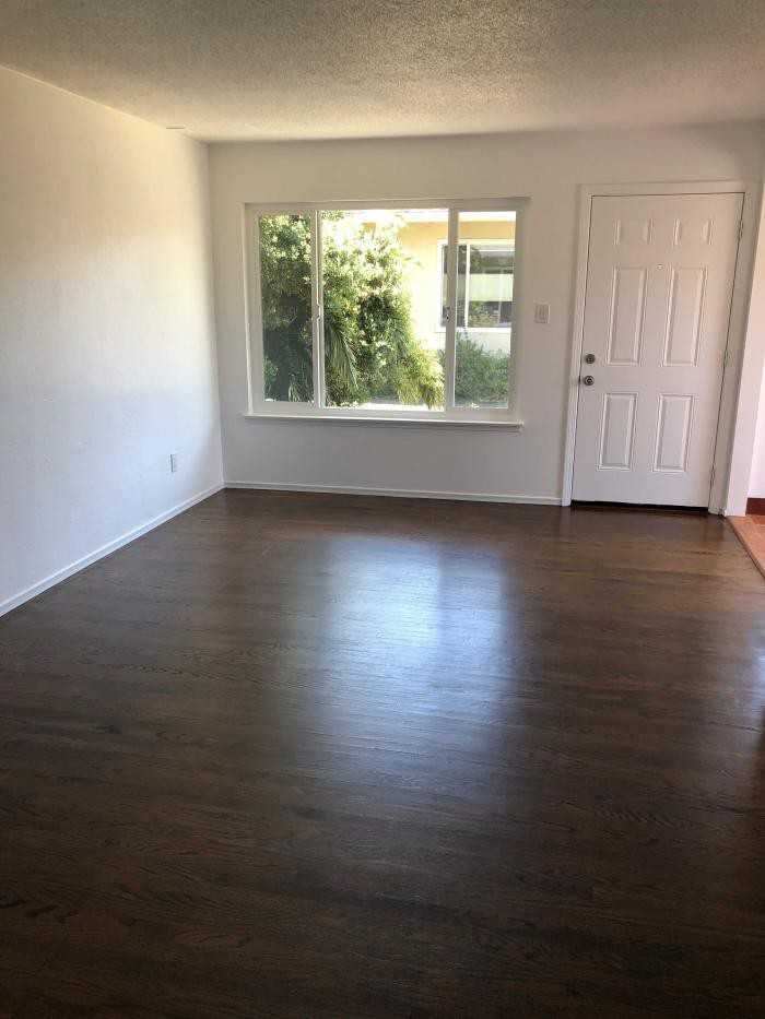 711 Bradford Way - Photo 2 of 24