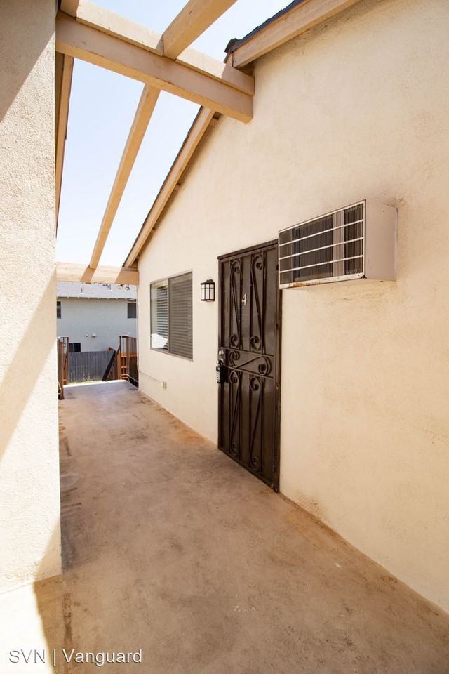 1500 Eastpark Drive - Photo 3 of 12