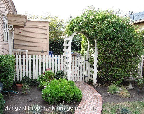 640-642 Park Avenue - Photo 3 of 10