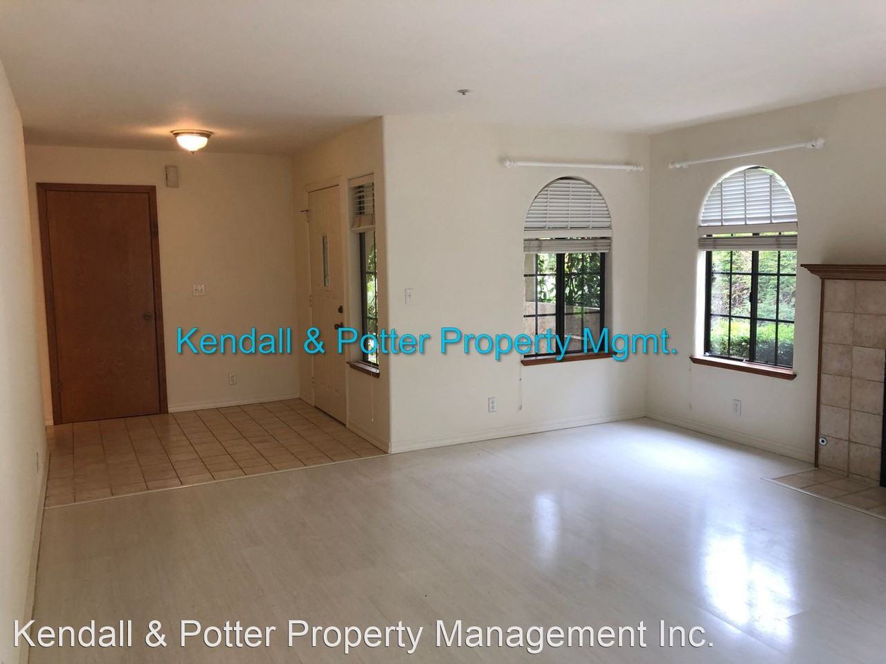 320 Oak Creek Blvd - Photo 2 of 13