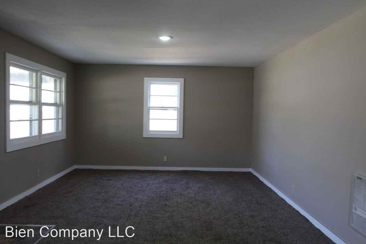 508 W Fordyce Ave - Photo 3 of 13