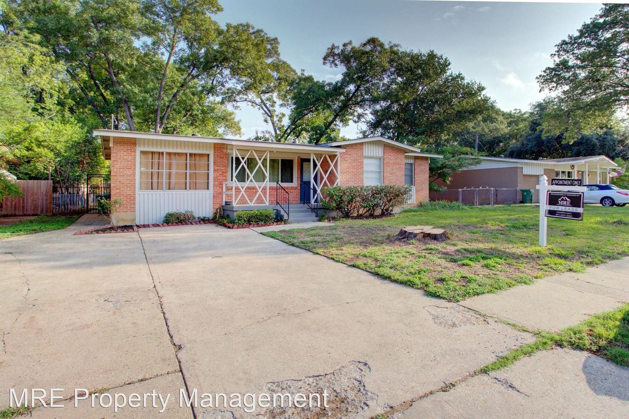 1409 Juanita Dr - Photo 3 of 18