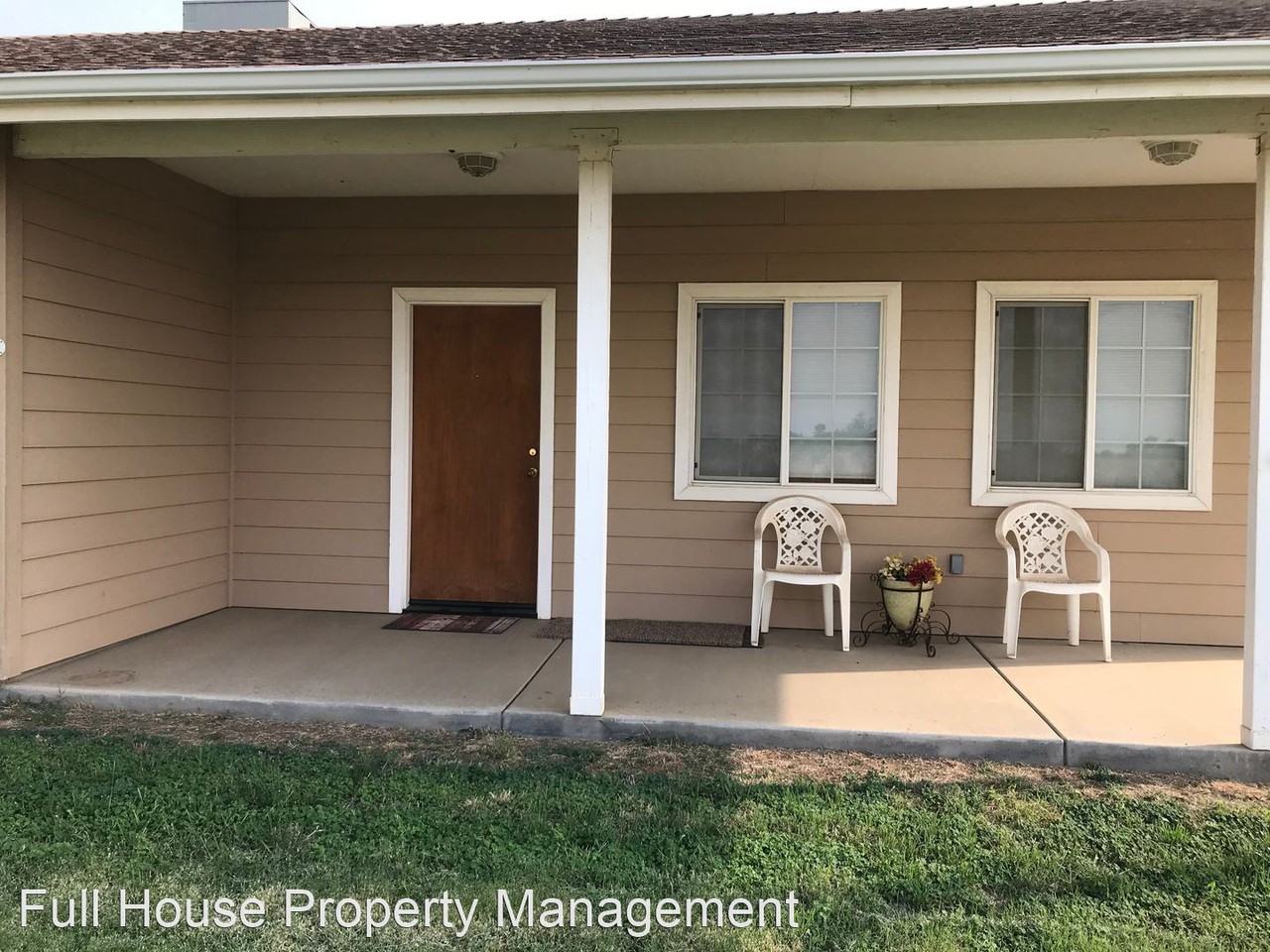 24633 Avenue 86 - Photo 2 of 18