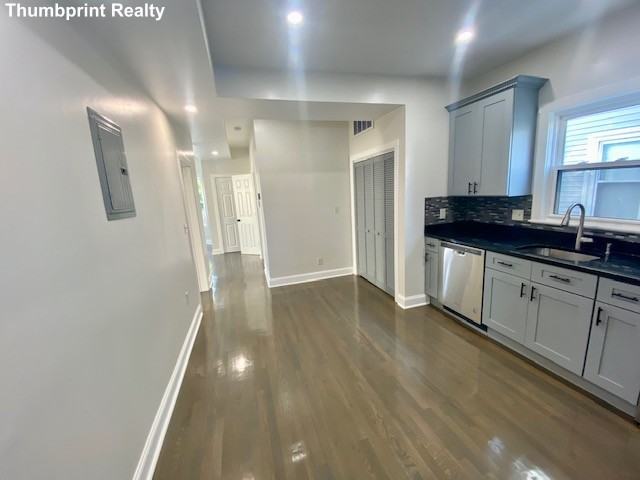 44 Norton St #1 - Photo 2 of 6