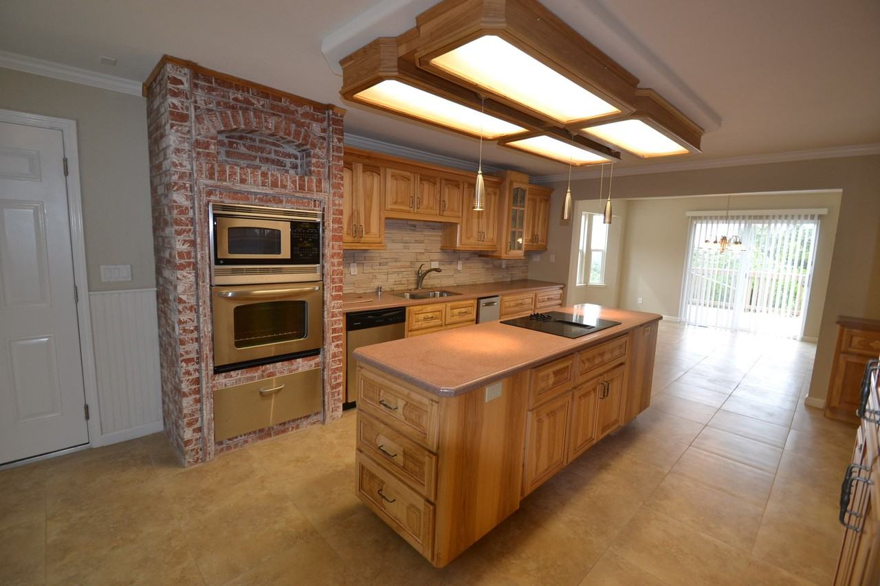 3720 Otto Way - Photo 3 of 14