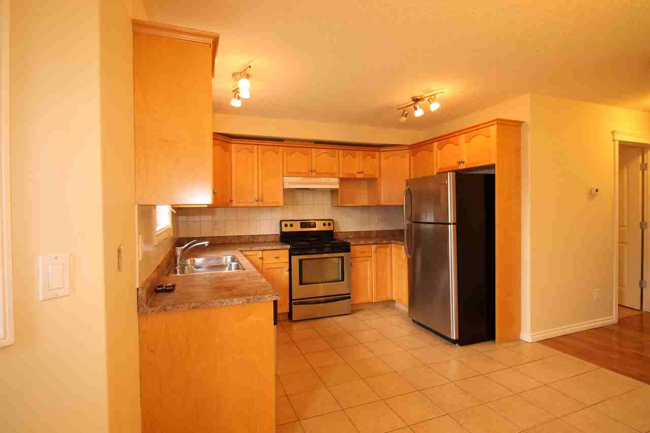 10336 161 St Nw - Photo 2 of 19