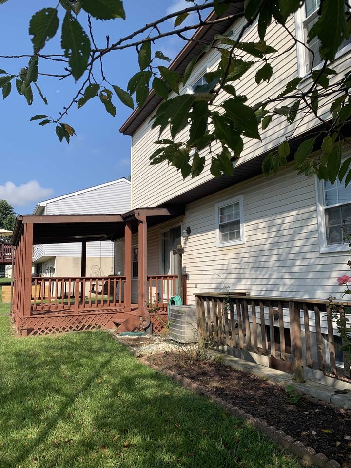 1 Dawn Day Ct - Photo 2 of 20