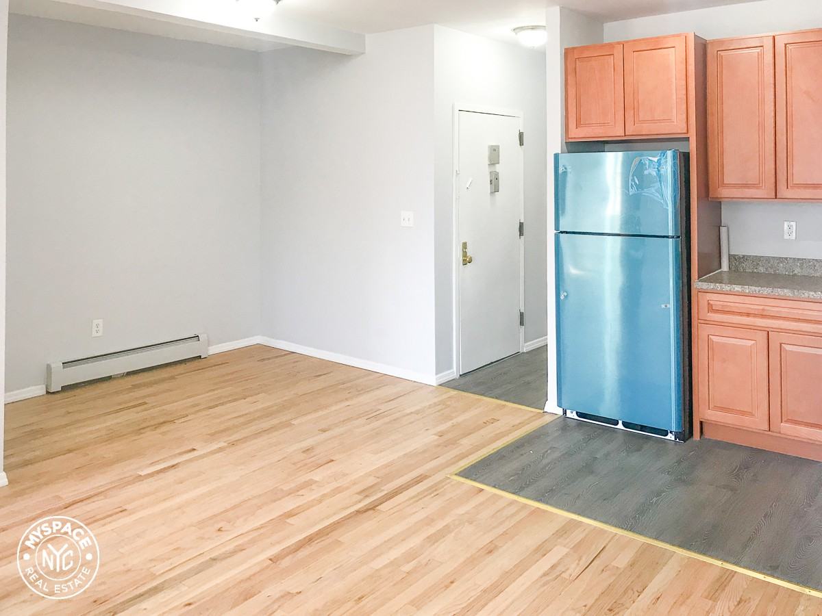 144 Jamaica Ave #3 - Photo 2 of 16