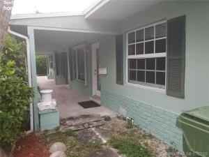 1923 Ne 33rd Ave #1-2 - Photo 2 of 12