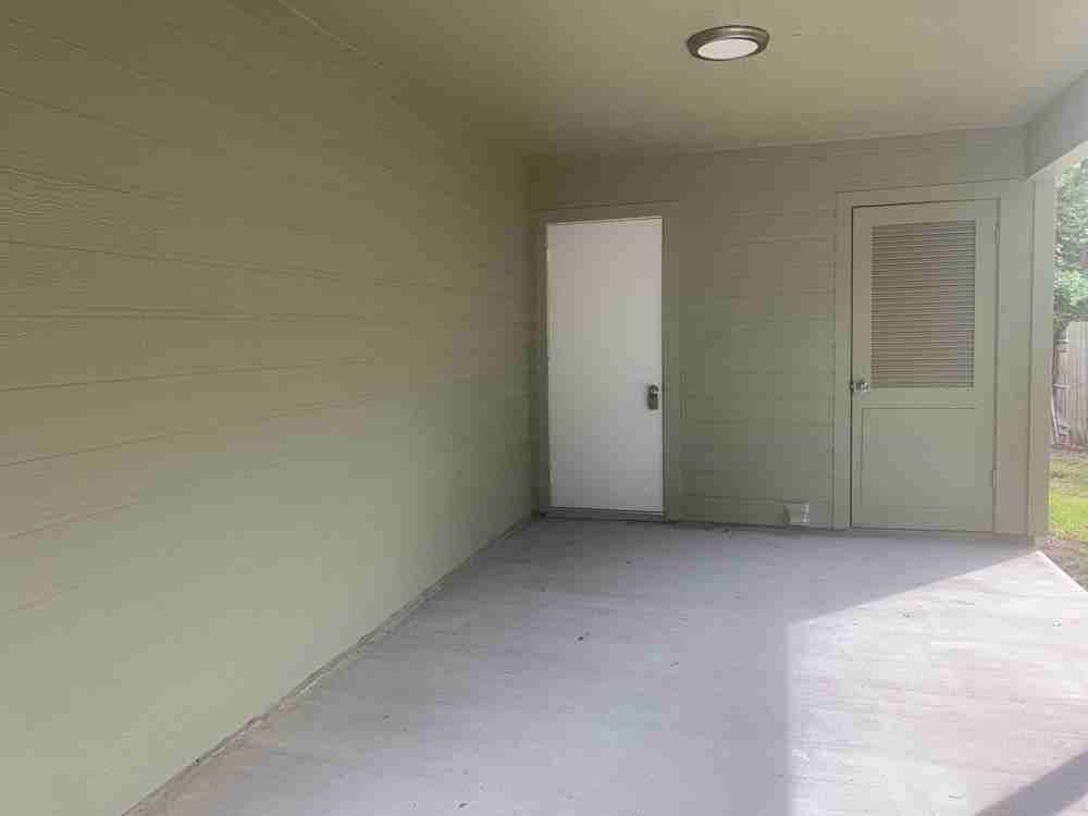 1605 Sweetbriar Ave - Photo 2 of 26