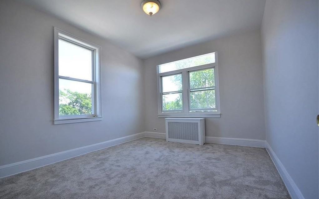 57 Farquhar Avenue - Photo 3 of 8