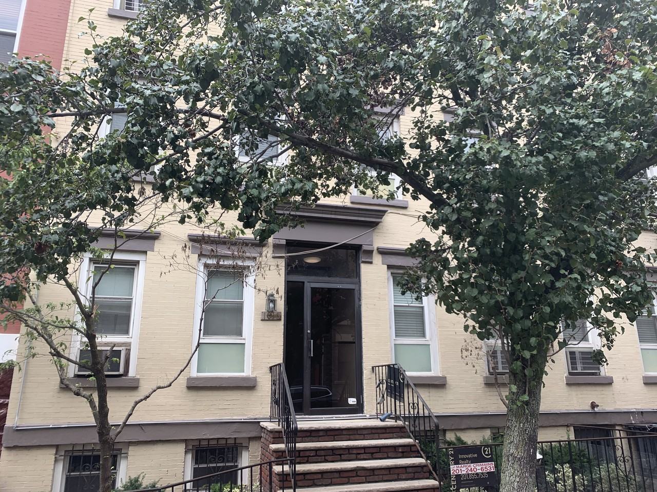 1016 Willow Avenue #403 - Photo 4 of 22