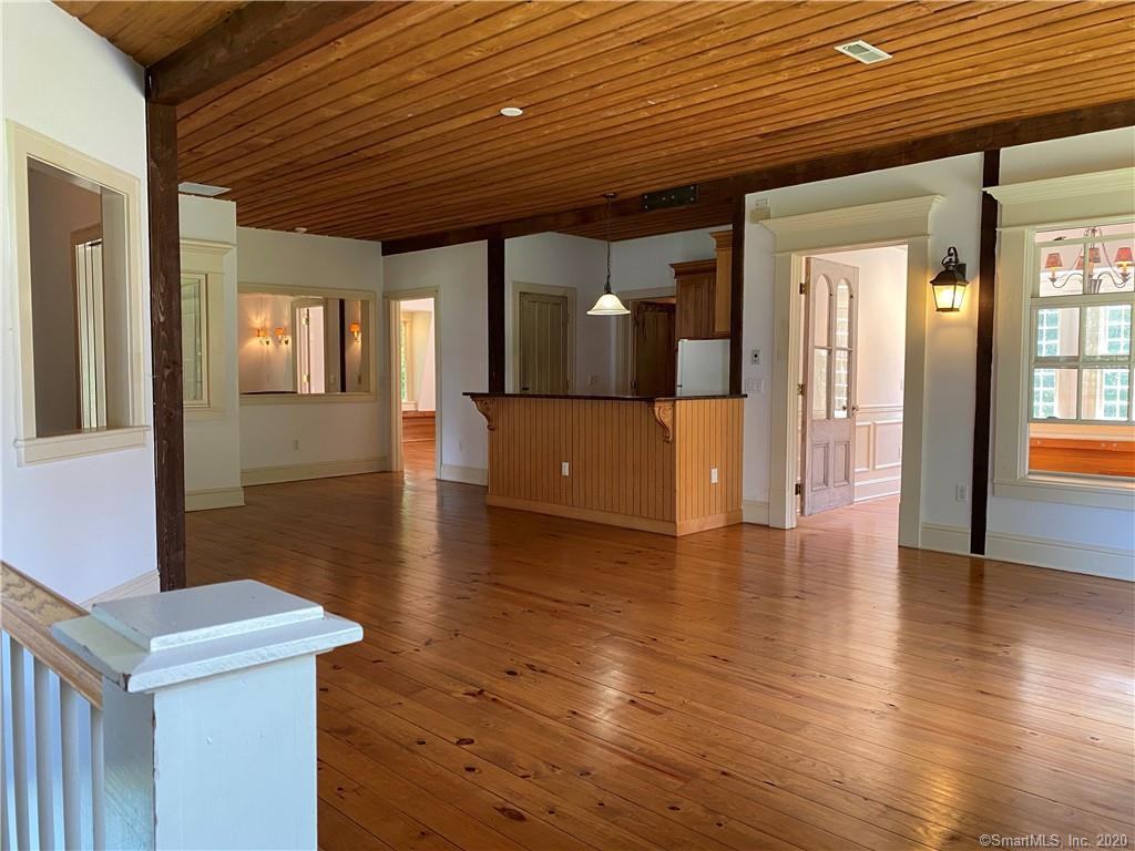 140 Black Rock Tpke Unit B - Photo 3 of 24