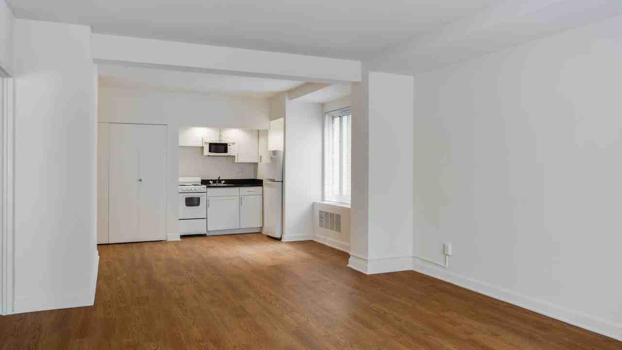 1500 Mass - Photo 6 of 50