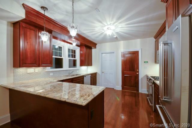 957 957 Shippan Avenue Unit 2nd F - Photo 2 of 8