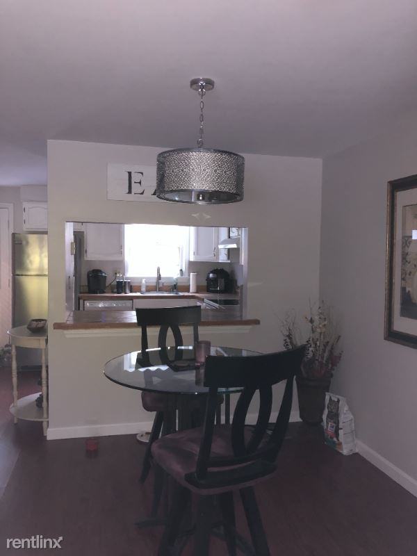 21 Blossom Ln - Photo 3 of 8