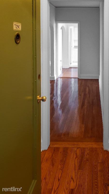 814 Larchmont Acres - Photo 2 of 8