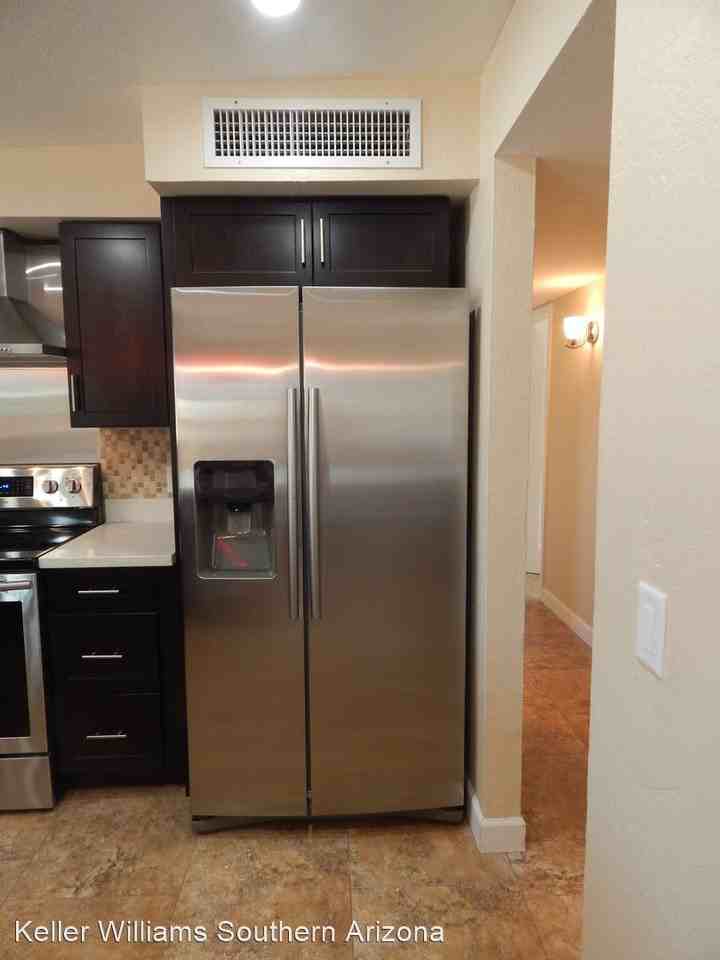 2356 W Las Lomitas - Photo 3 of 20