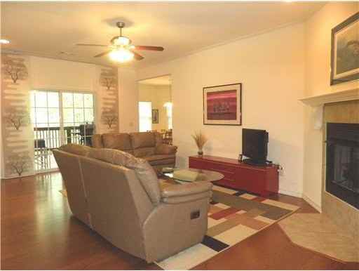 4 Sullivan Ln - Photo 3 of 16