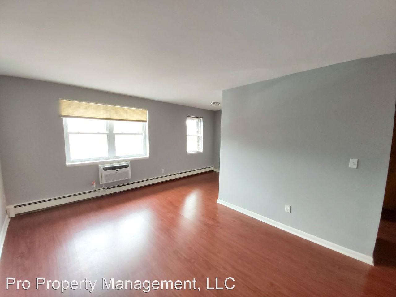 1 Walter Avenue - Photo 3 of 13