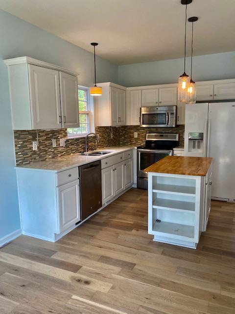 5620 Traceside Dr - Photo 3 of 20