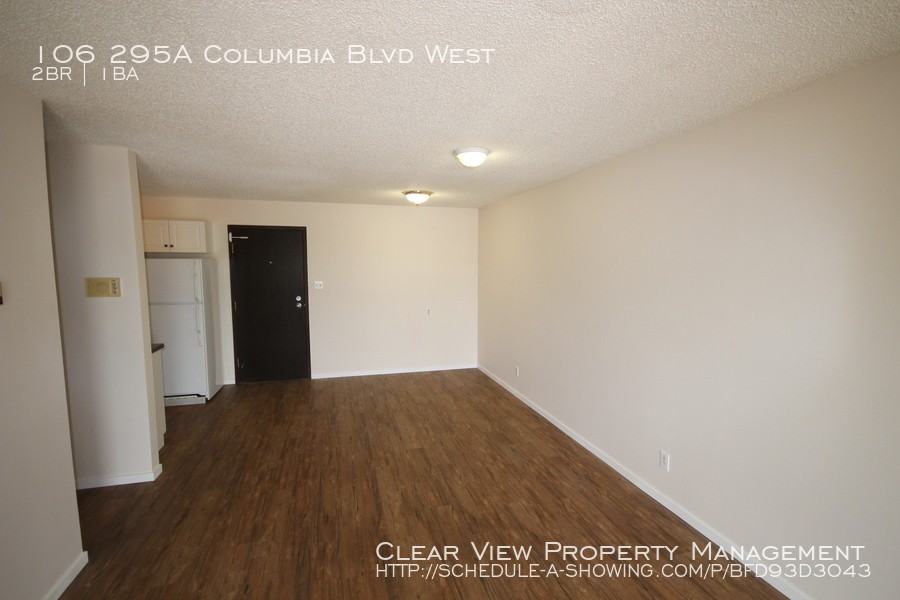 106 Columbia Blvd W - Photo 2 of 6