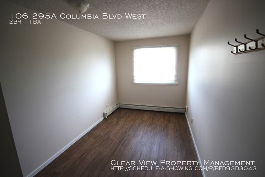 106 Columbia Blvd W - Photo 3 of 6