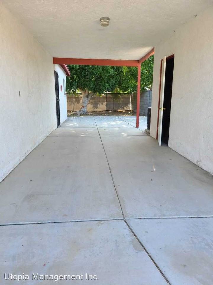 52258 Shady Ln - Photo 3 of 10