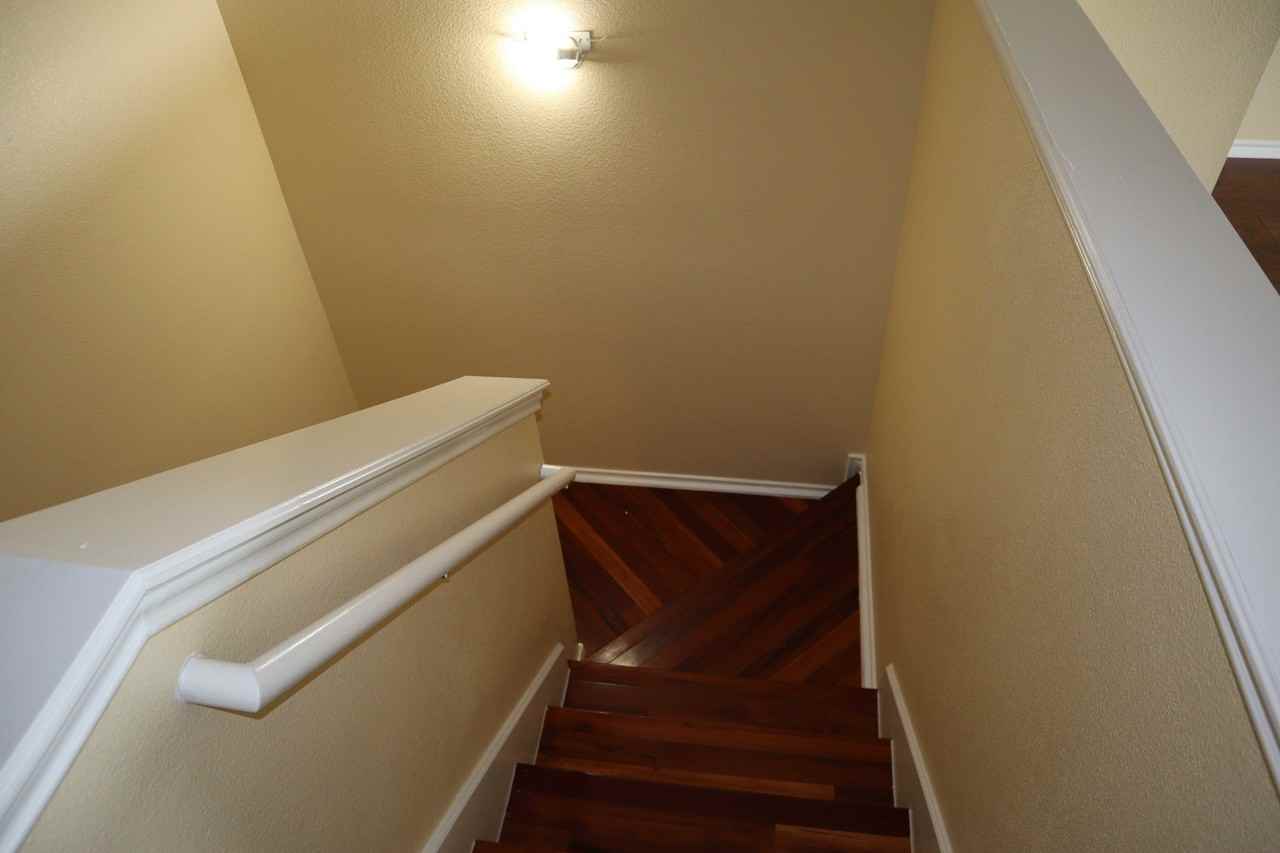 1604 Rolling Brook Ln - Photo 3 of 21