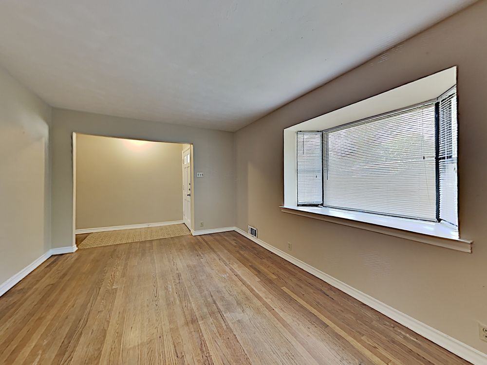 720 Devonshire Dr - Photo 3 of 16