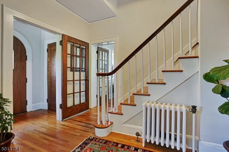 7 Riverview Ave - Photo 2 of 25