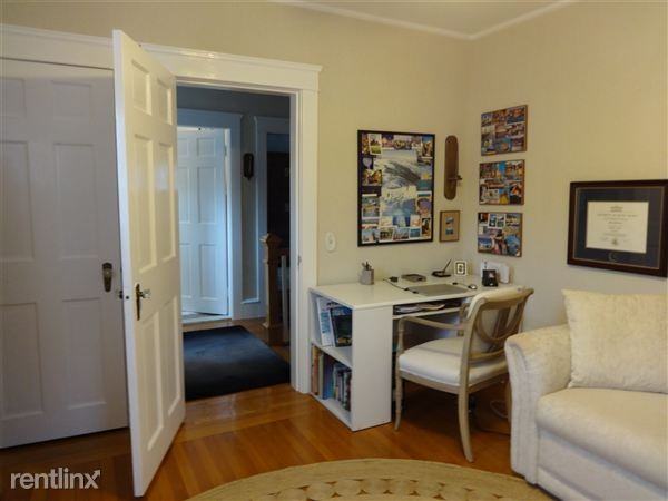 53 Cathedral Ave - Photo 3 of 10