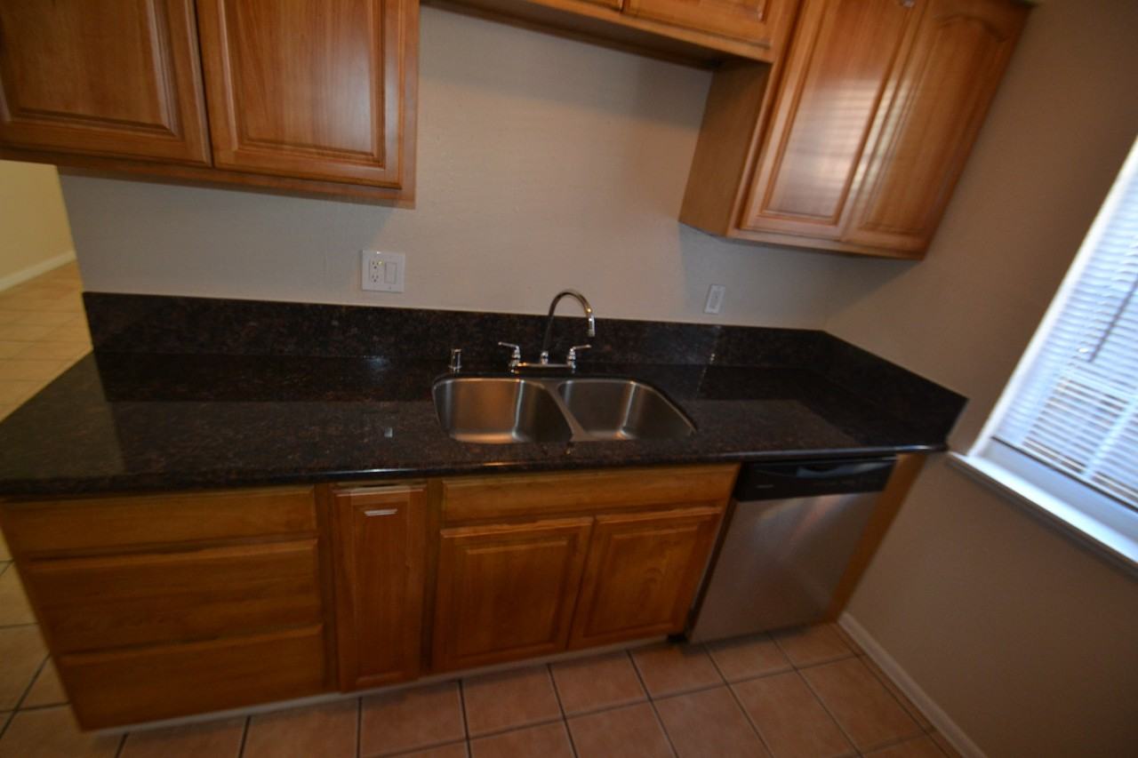 132 4th Ave - Photo 3 of 13