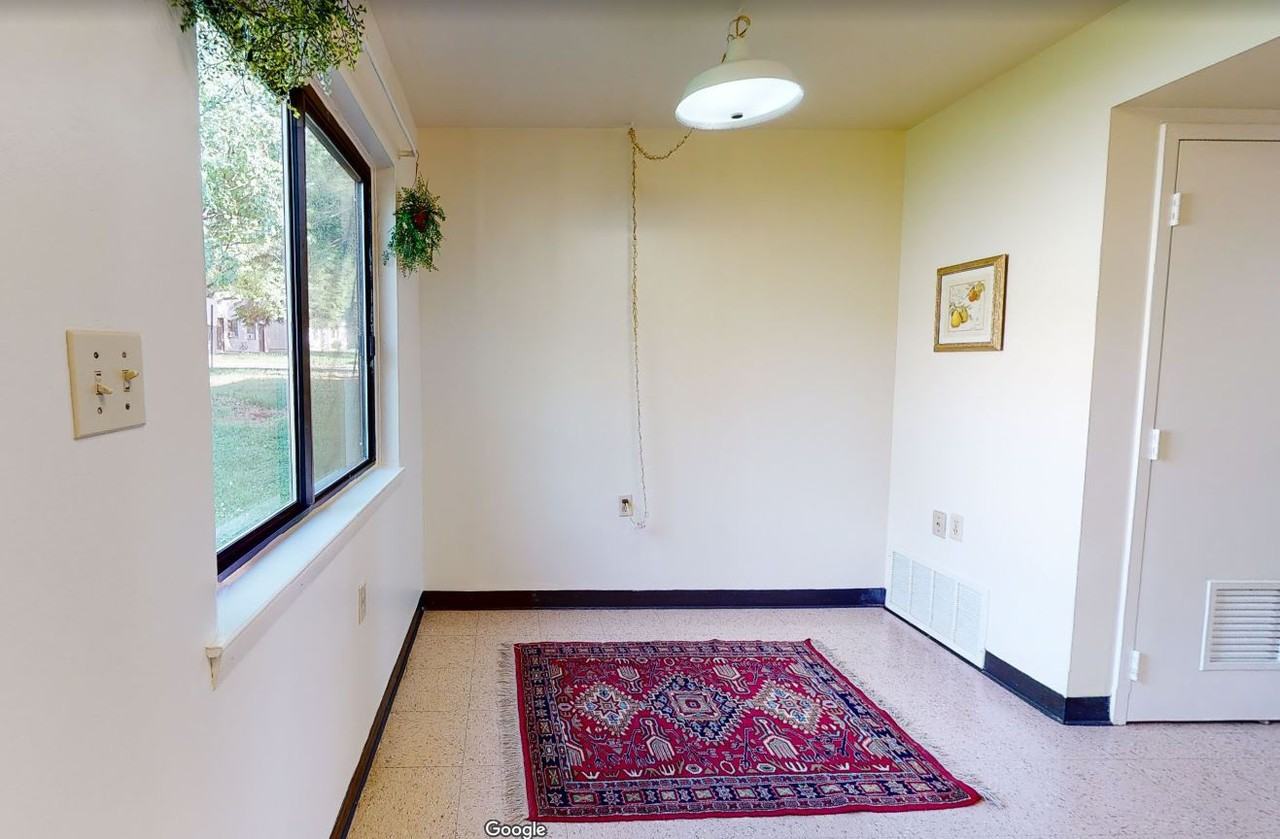 Sandalwood - Call For Pricing - Photo 5 of 20